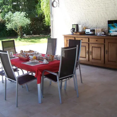 Chez Jousseaume D'hotes Et Saint-Ciers-Champagne