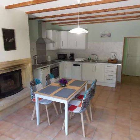 Chez Jousseaume D'hotes Et 4* Saint-Ciers-Champagne